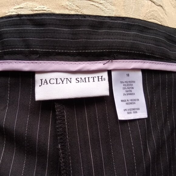 Jaclyn Smith pinstripe slacks women's size 18 - Picture 8 of 8